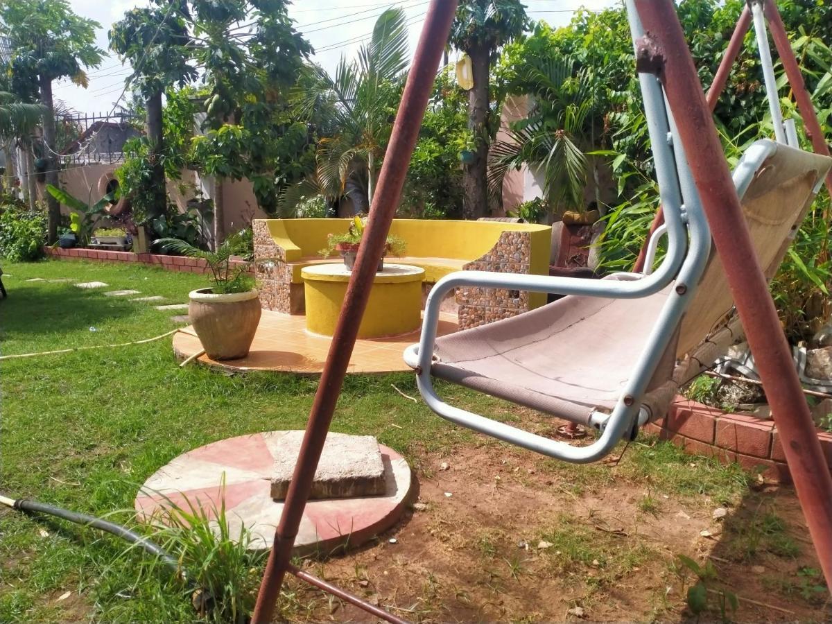 Babajay Family Home Dar-es-Salaam Eksteriør bilde